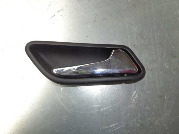 POIGNEE DE PORTE AVANT+AR DROITE MERCEDES A CLASSE 2004-2012 - Vue 1